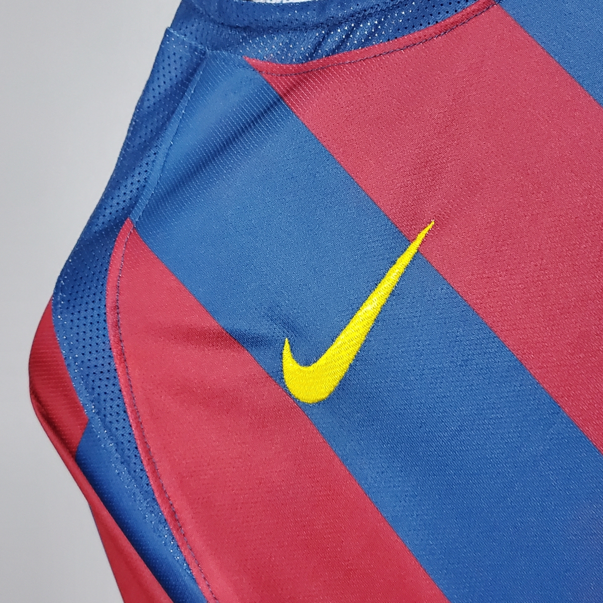 Retro Barcelona 2006 UEFA Champions League Home Soccer Jersey