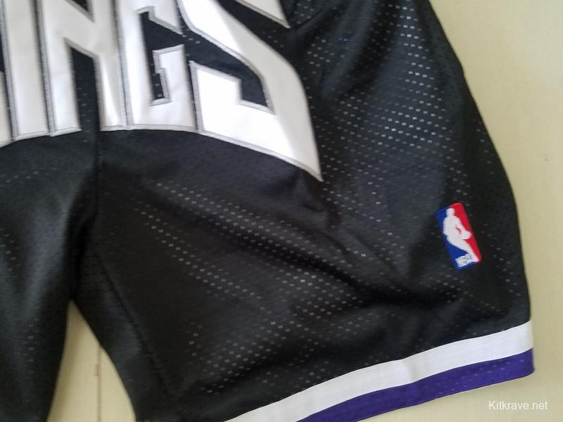 Sacramento 1998-99 Retro Classics Basketball Club Shorts