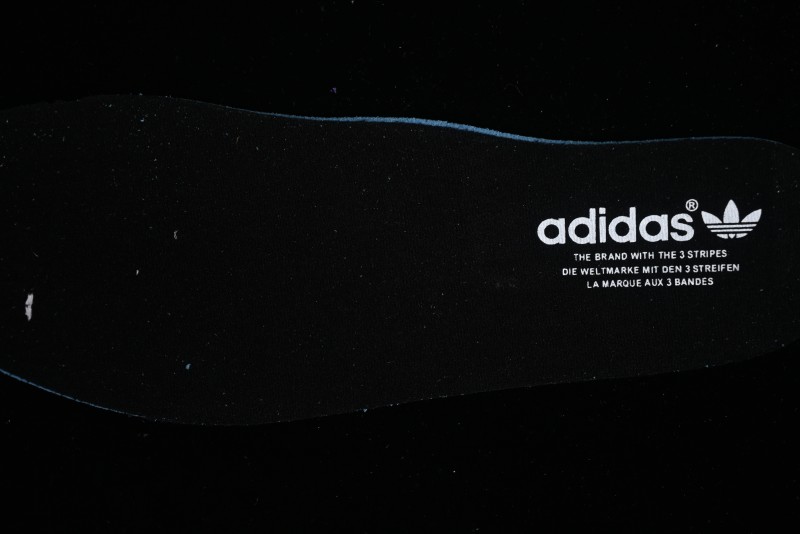 Adidas Campus BZ0084 Casual Sneakers with Three Stripes Design - BZ0084