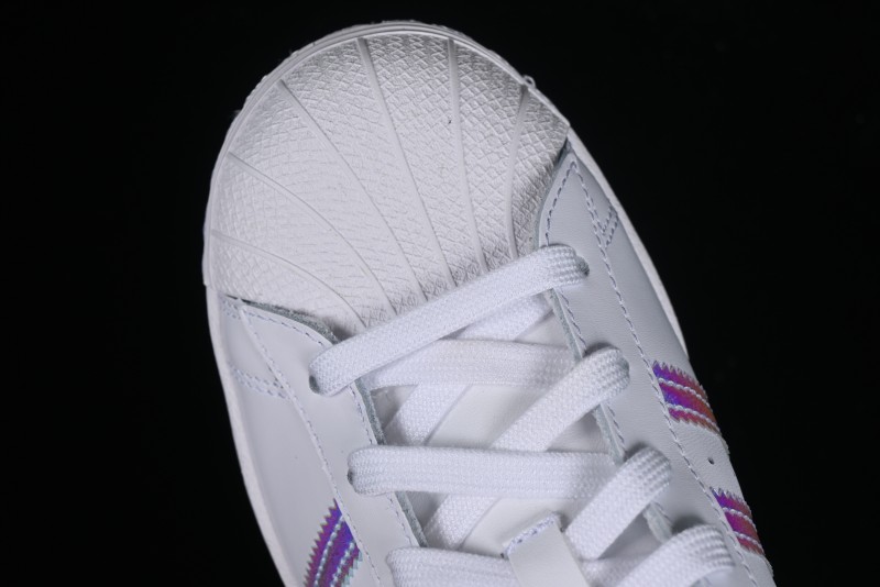 Adidas Superstar FV3139 Casual Sneakers with Shell Toe - FV3139