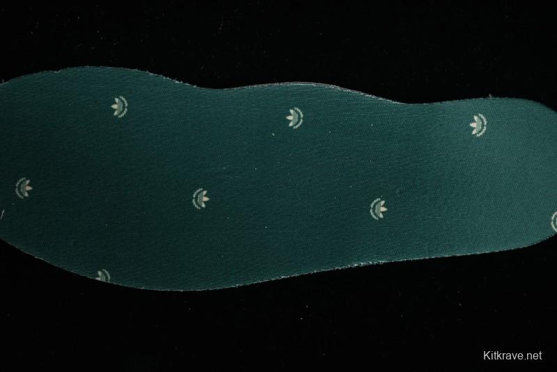 Adidas Originals Gazelle Bold ID7056 Low-Top Sneakers with Thick Sole for Casual Wear, Slip-Resistant and Durable - ID7056