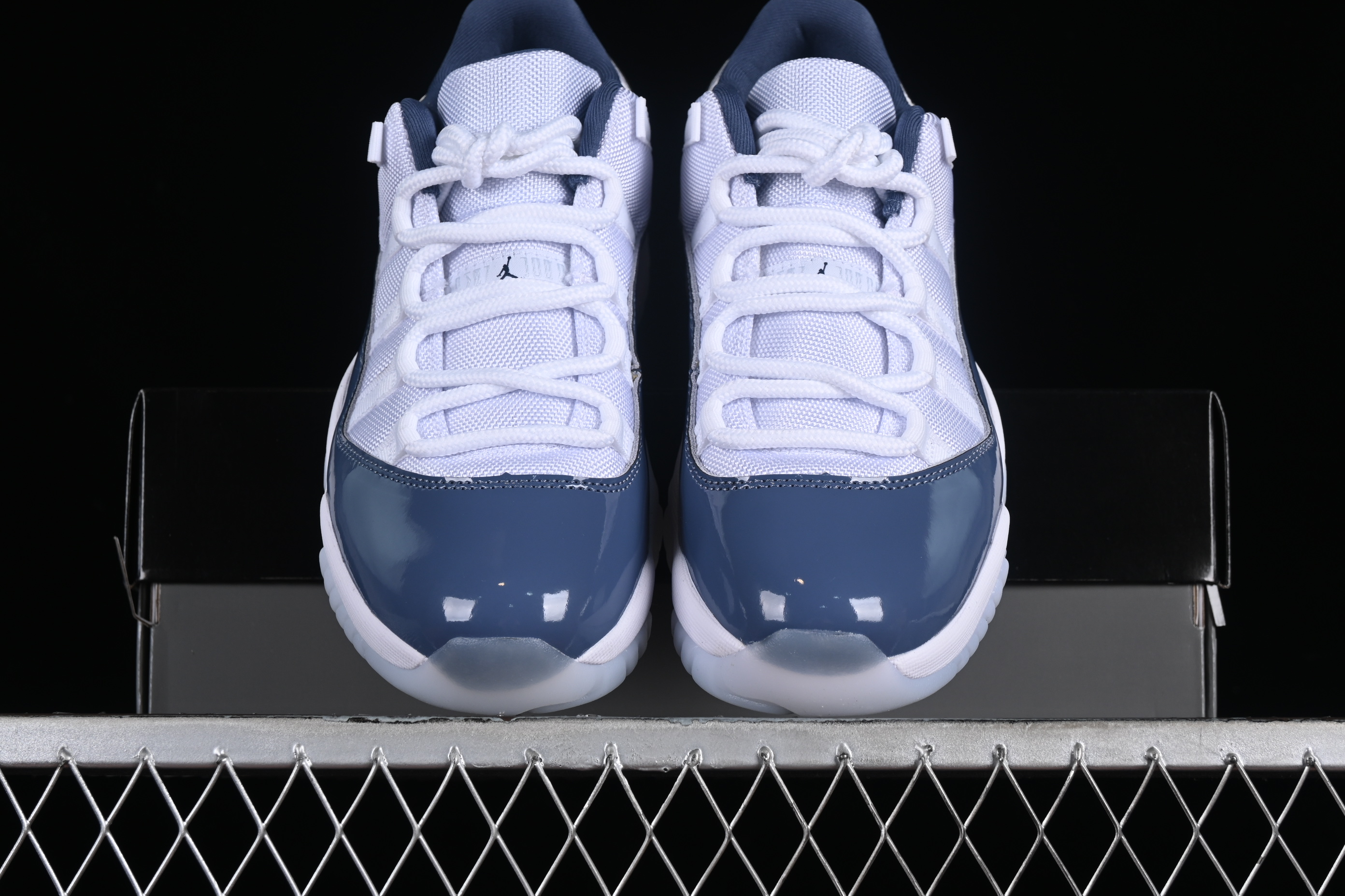 Nike Air Jordan 11 Low "Diffused Blue" Retro Basketball Shoes with Patent Leather Accents - FV5104-104