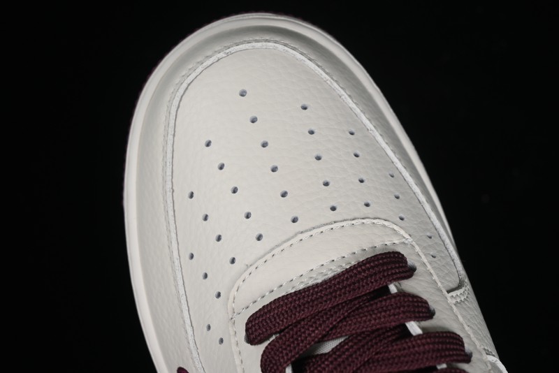 Nike Nocta x Nike Air Force 1 '07 Low Casual Sneakers with 3M Reflective Details and Full-Length Air Cushion - NO0224-022