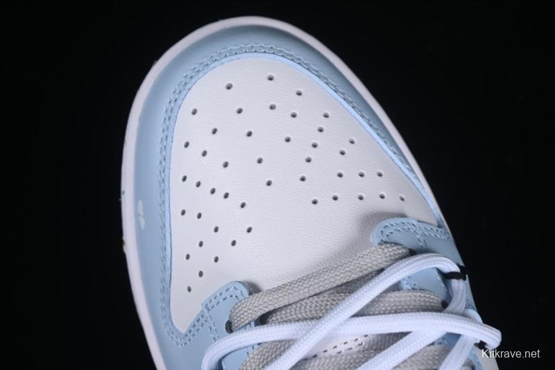 Nike Dunk Pure "Platinum" SB Low-Top Casual Sneakers with Dual Laces and Bear-Inspired Design - DV0831-101