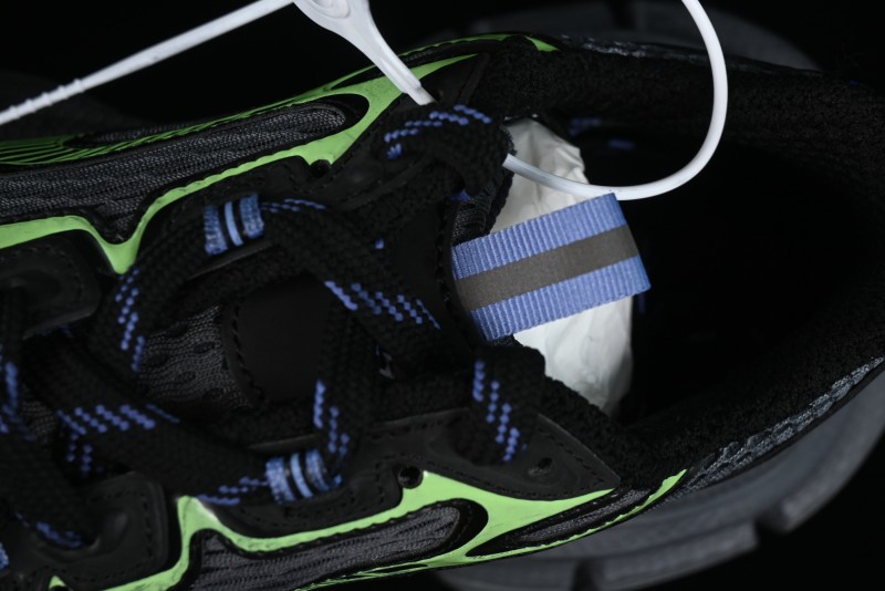 Balenciaga Phantom Sneaker - W3XL51143
