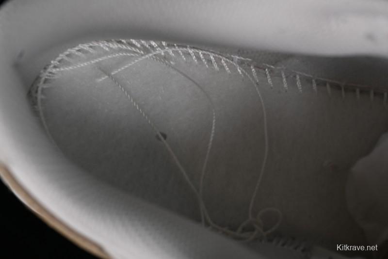 Nike Dunk Low SB Casual Sneakers in Light Grey/Khaki - FJ4188-001