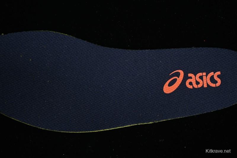 Asics Tiger GEL-1130 Low-Top Retro Running Shoes with GEL Cushioning and Outdoor Style - 1201A256-106