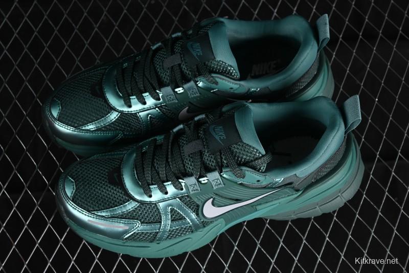 Nike V2K Runtekk 3XL Retro Low-Top Running Shoes with Shock Absorption and Anti-Slip Technology - HF5050-361