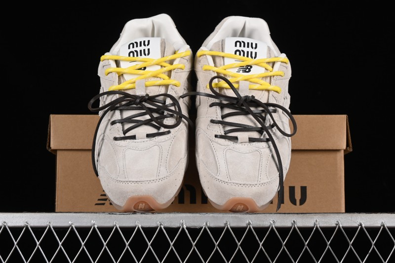 MiuMiu x New Balance 530 Low-Top Classic Retro Casual Running Shoes - AJD4