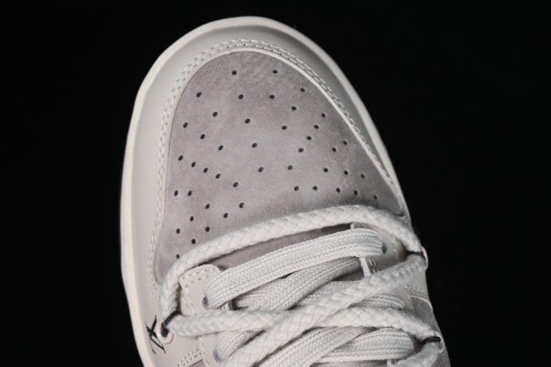 Nike SB Dunk Low LV Collaboration - Coffee Pig Anniversary High-End Custom Low-Top Casual Skate Shoes - XX2025-328