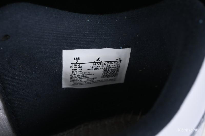 Nike Air Jordan Legacy 312 Low Sneakers with Velcro Strap and Triple Sole Design - HM3709-141