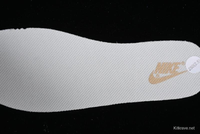 Nike SB Dunk Low Collaboration Three Swooshes Beige Gold Colorway Low-Top Casual Skateboarding Shoes - NK5639-326