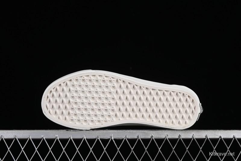 Vans Old Skool Reissue 136 Classic Low-Top Skate Shoes with Detachable Cushioned Insole - VN000MT6QC5