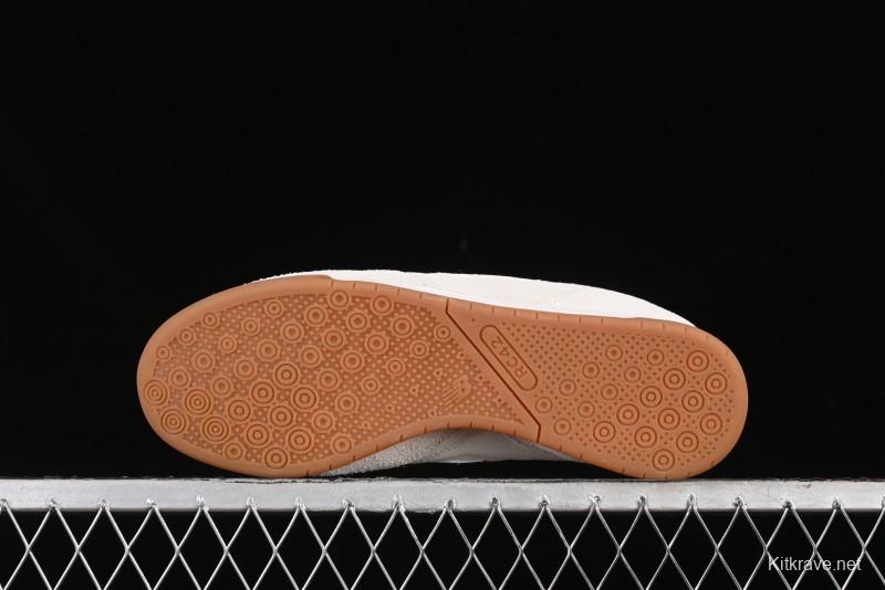 New Balance RC42 Series Retro Football Training Casual Sneakers - URC42EA