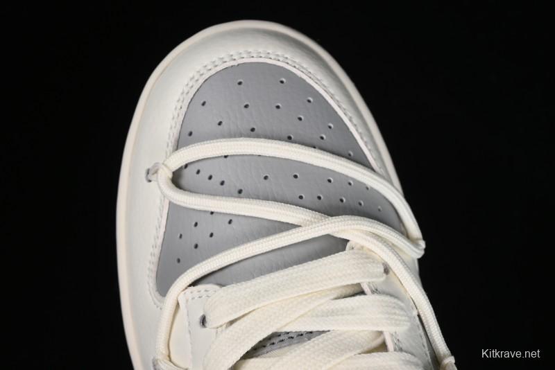 Nike SB Dunk Low Supreme Collaboration - Beige White Fox Lettering Anniversary High-End Custom Low-Top Casual Skate Shoes - JJ5688-106