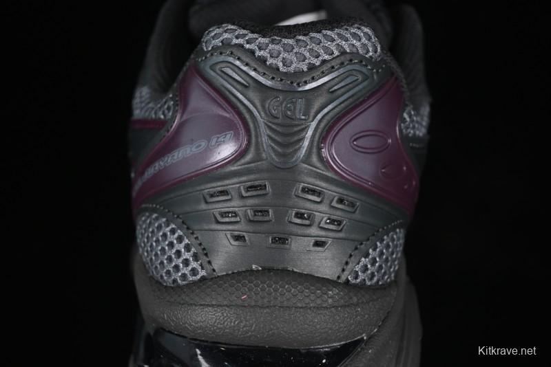 Asics Gel-Kayano 14 Running Shoes with Breathable Design and Professional Cushioning - 1201A019-200