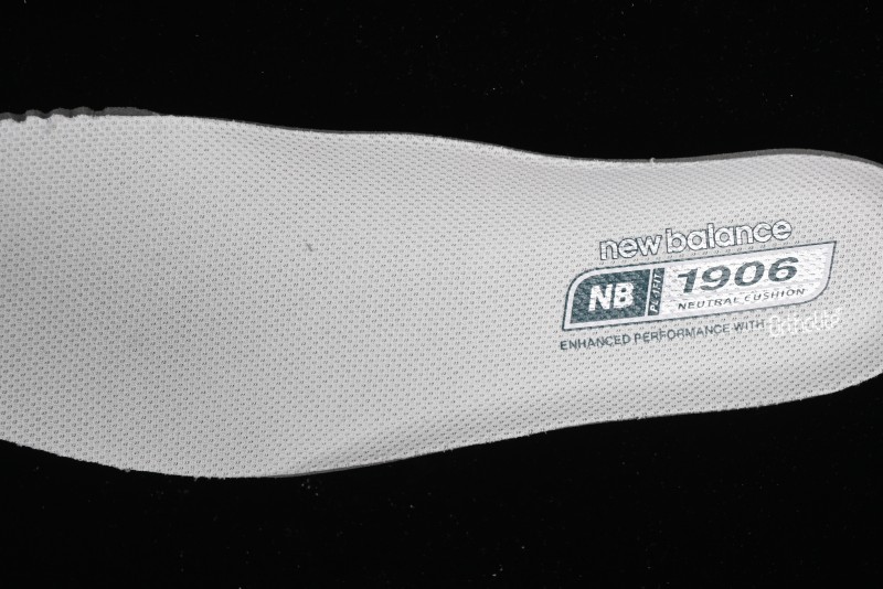 New Balance 1906 Series Retro Dad Style Casual Running Shoes - M1906REO