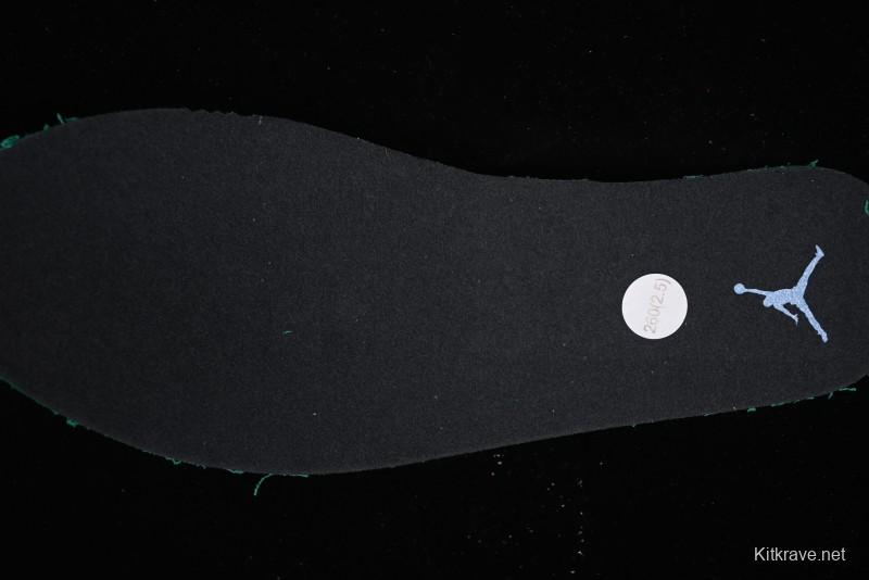 Nike Air Jordan 4 Remastered Sneakers in Black Grey - FQ7938-002