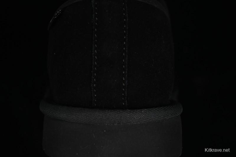 UGG LE FU Low Top Slip-On Lifestyle Casual Shoes - 1131616