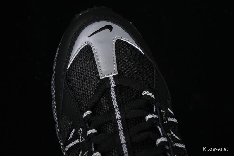 Nike Air Humara Retro Trail Running Shoes with 1990s Style - FJ7098-002