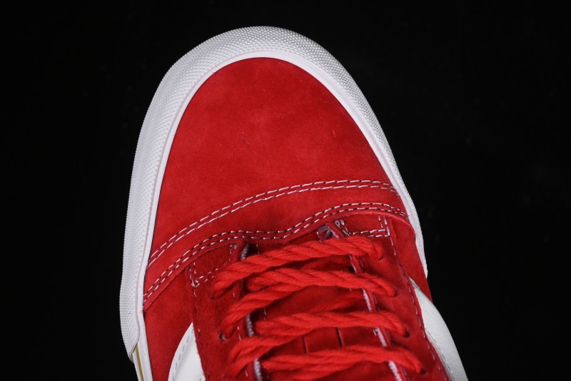 Vans Classics Knu Skool Vr3 Retro Sneakers with Enlarged Toe and Thickened Tongue - VN000CS0JV6