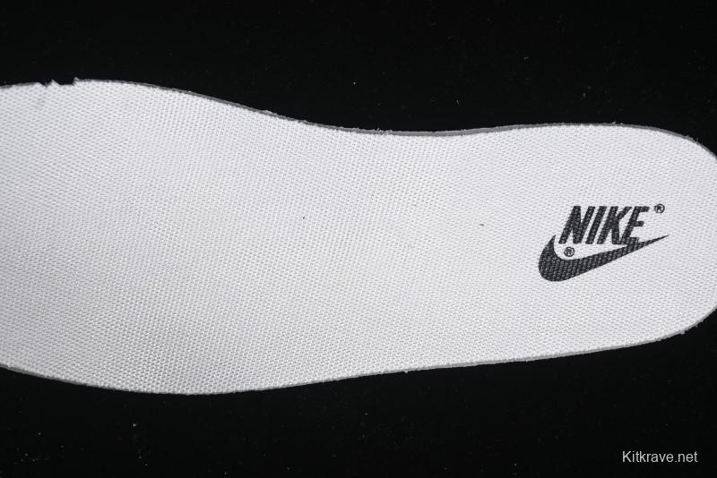 Nike SB Dunk Low Supreme Year of the Snake Limited Edition Black Snake Print Low-Top Casual Sneakers - XS1086-016