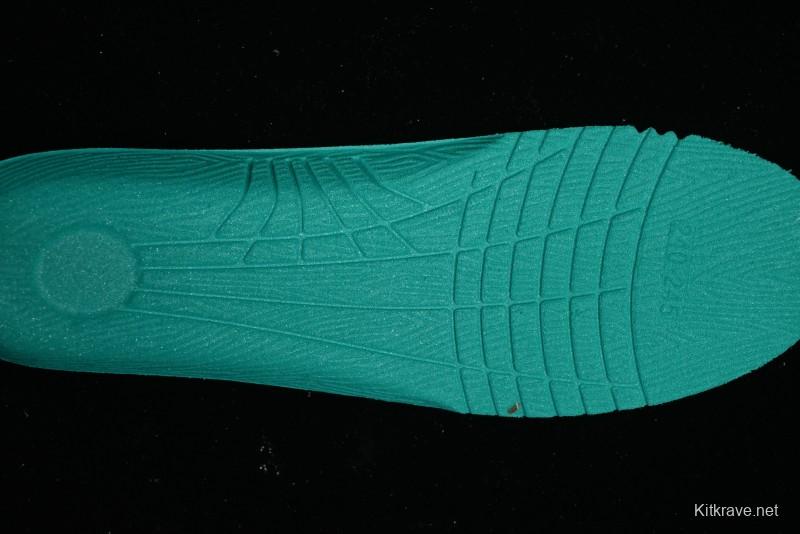 MLB Chunky Liner Basic New York Yankees Thick Sole Casual Sneakers with 6cm Height Increase - 3ASXCBO3N50COS