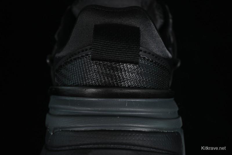 Nike Runtekk V2K Retro Low-Top Running Shoes with Cushlon Midsole and Anti-Slip Design - FD0736-001