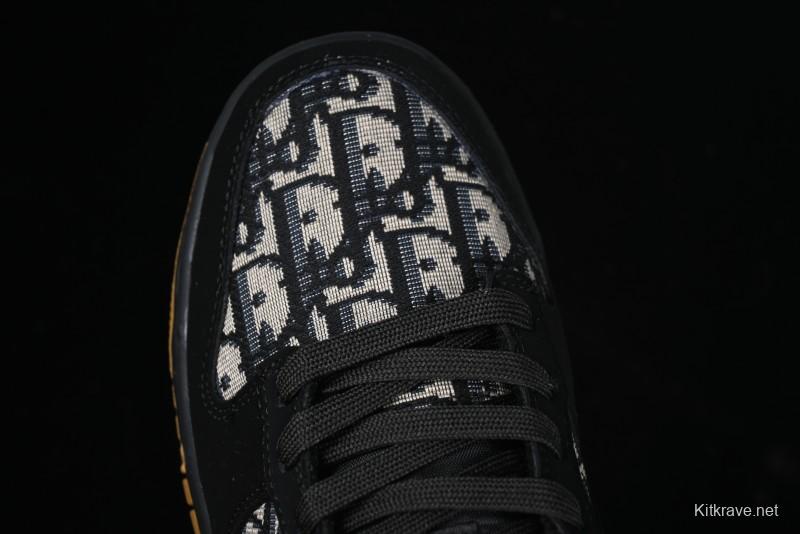 Nike SB Dunk Low APE Collaboration - Camouflage Black Swoosh Anniversary Custom Low-Top Casual Sneakers - KK1333-017