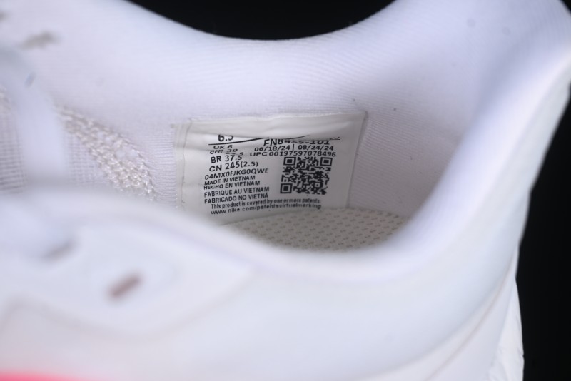 Nike Zoom Fly 6 Running Shoes with Flyknit and React Technology for Lightweight Cushioning - FN8455-101