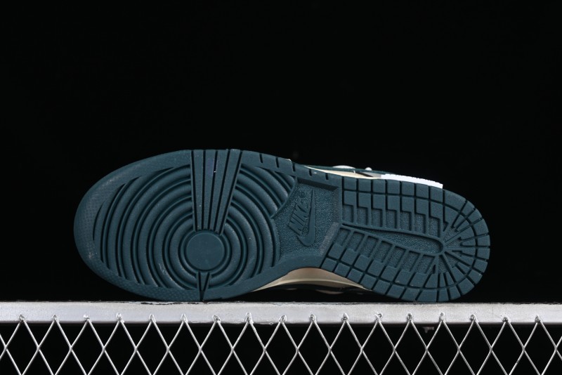 Nike Dunk Low Panda Prank Universe Exploration - Star Trek Mocha SB Strap Low-top Casual Sneakers - FQ8080-133