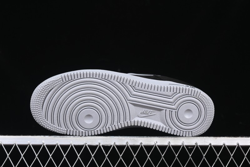 Nike Air Force 1 '07 Low Casual Sneakers with Full-Length Air Cushion - HQ3827-002
