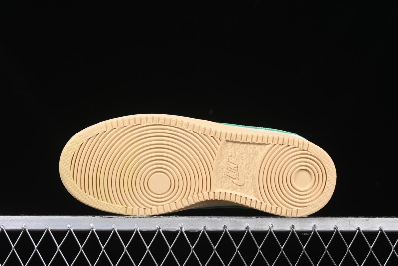 Nike Court Vision Low Lo Retro Casual Sneakers with Breathable Design - FJ5437-133