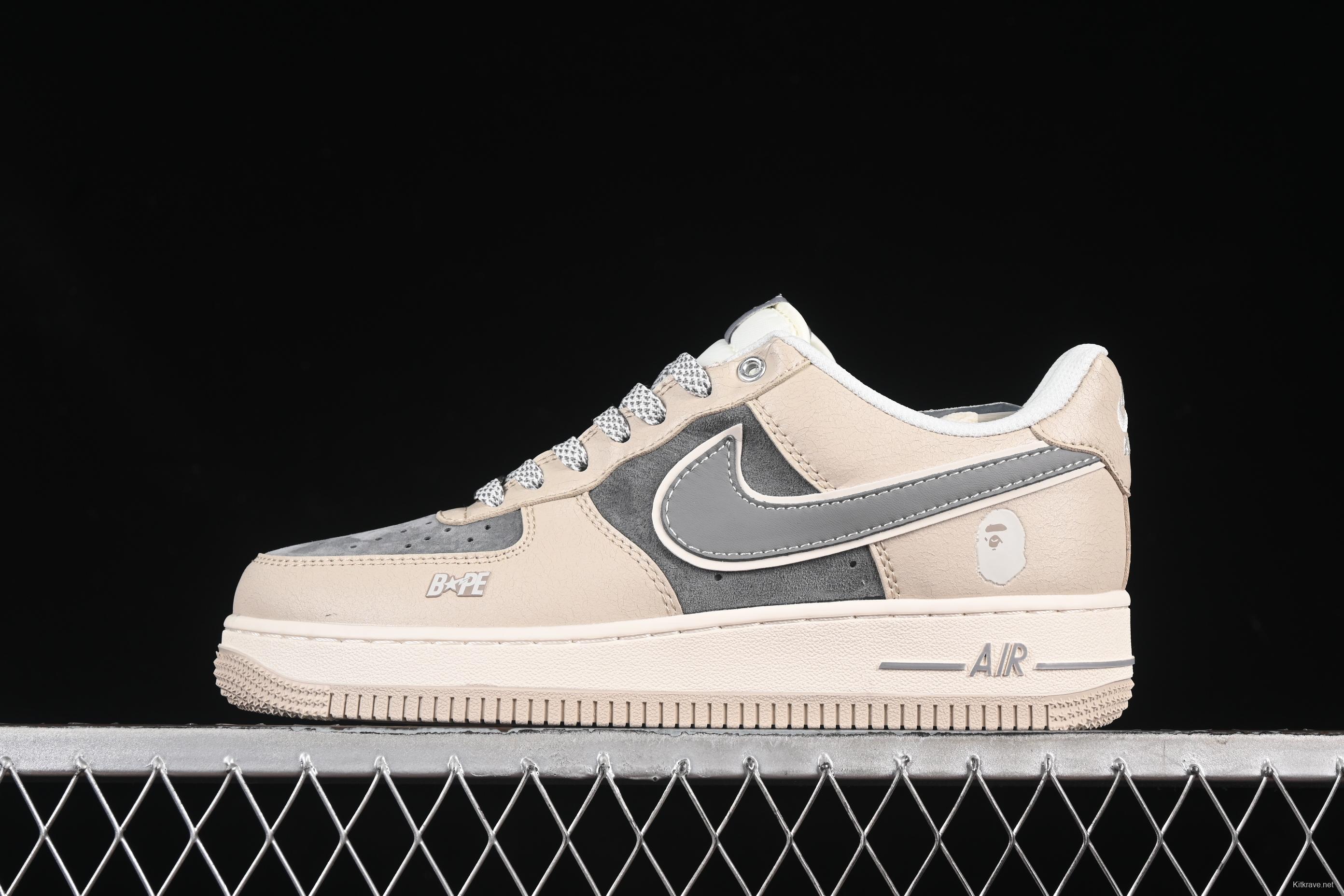 Nike Air Force 1 '07 Low Supreme Collaboration Sneakers with Red Snake Swoosh - SJ6698-023