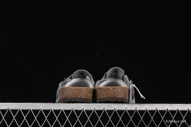 Birkenstock Arizona Soft Footbed Sandals with Suede Leather and Lambswool Lining - G.D4