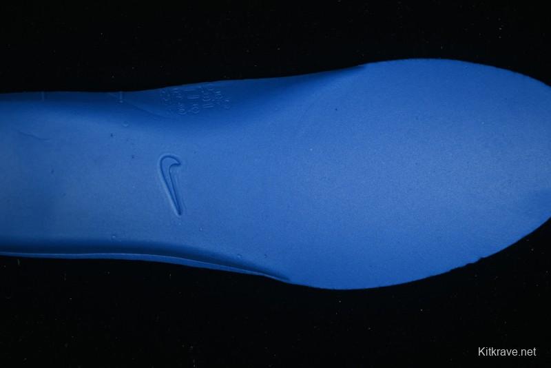 Nike Air Zoom Vomero 18 Lunar Retro Running Shoes with Full-Length Zoom Air Cushion - HM6804-105