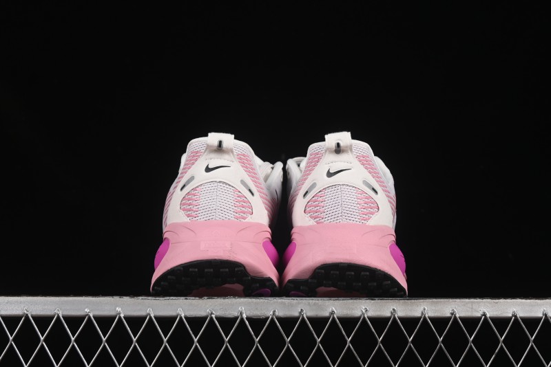 Nike Air Zoom Vomero 18 Lunar Retro Running Shoes with Full-Length Zoom Air Cushion - HM6804-105