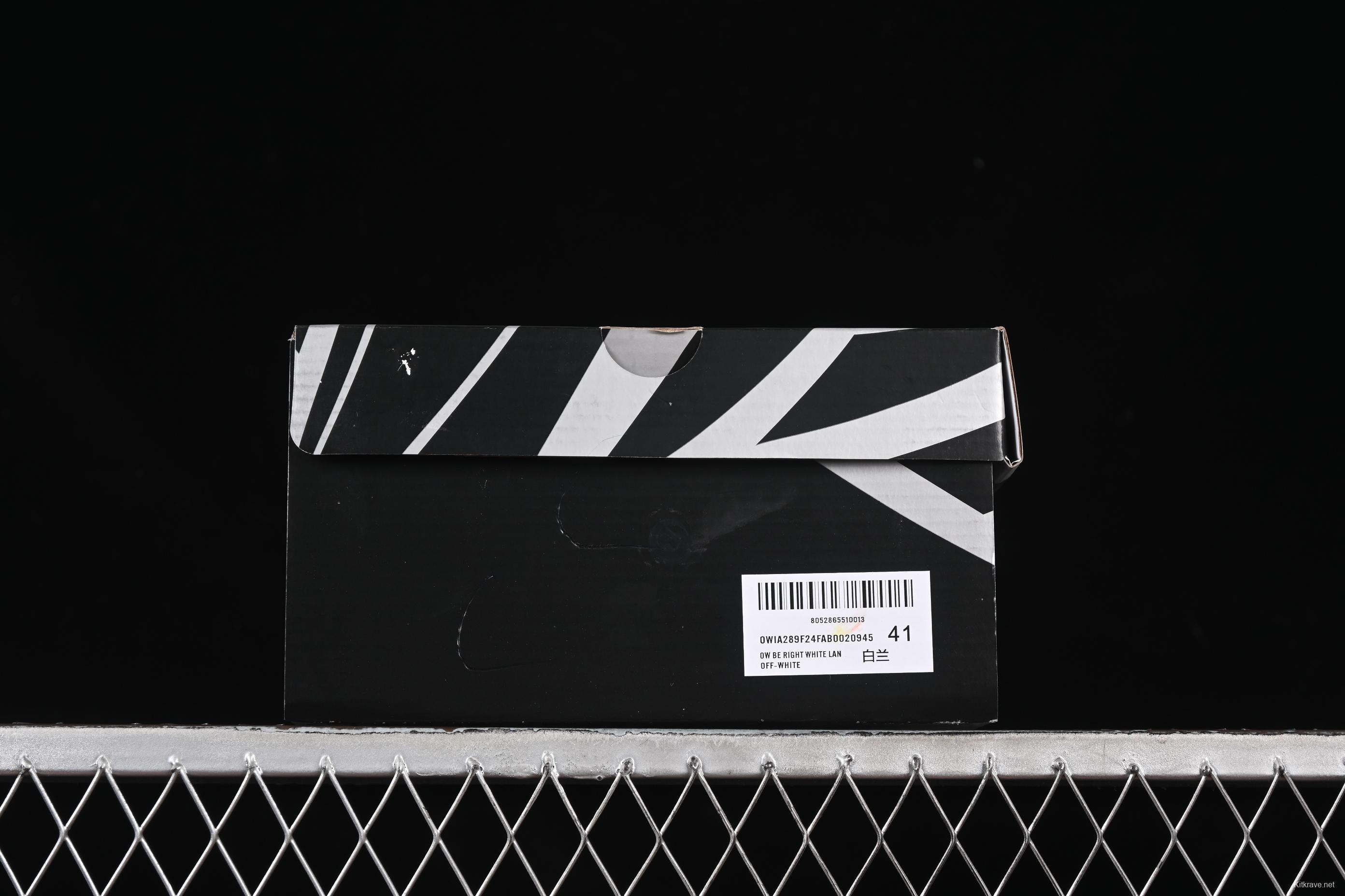 Off-White Be Right Low-Top Lifestyle Sneakers in White Blue - C.D4