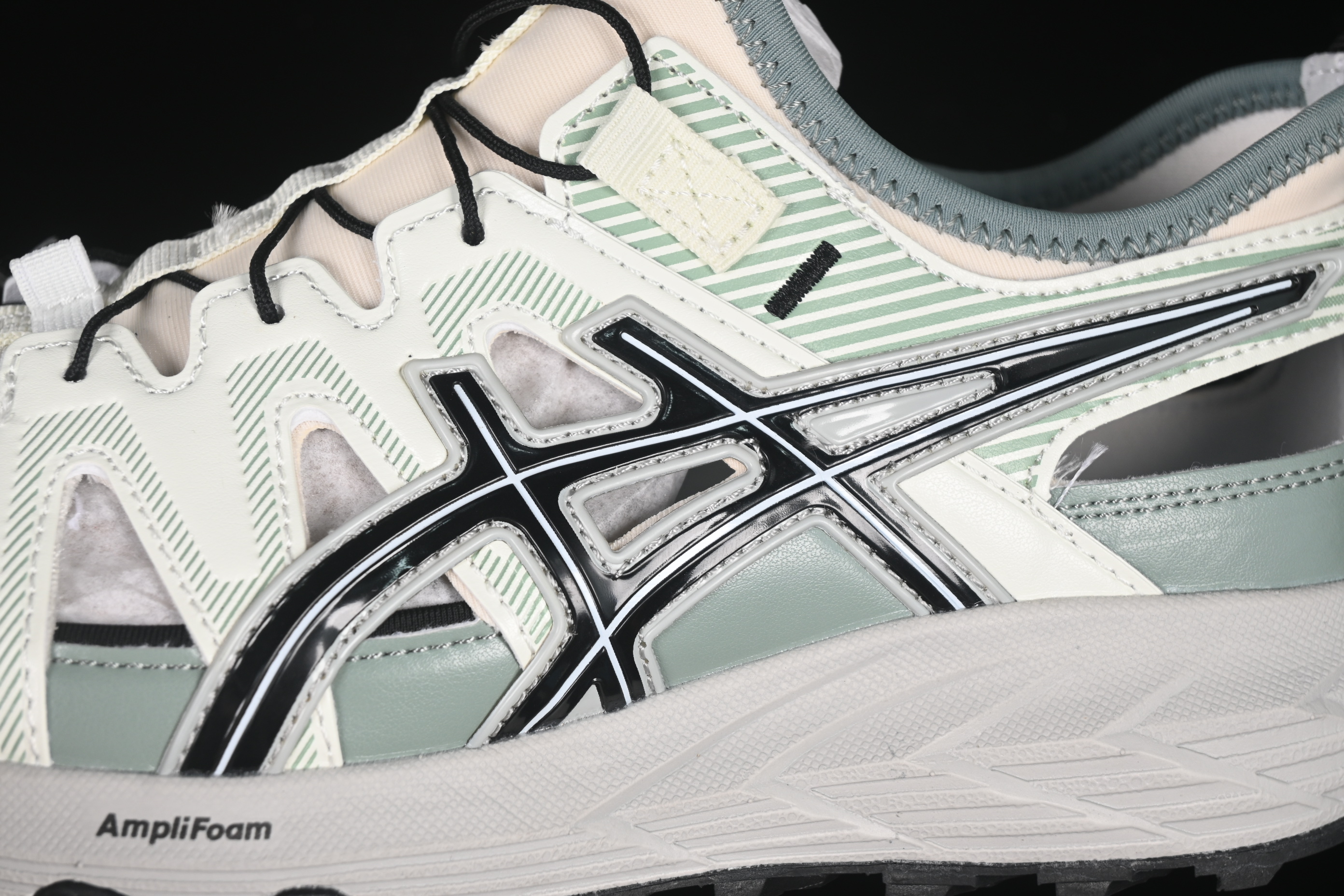 Asics Gel-Sonoma SE Sports Leisure Breathable Sandals - 1203A670-100