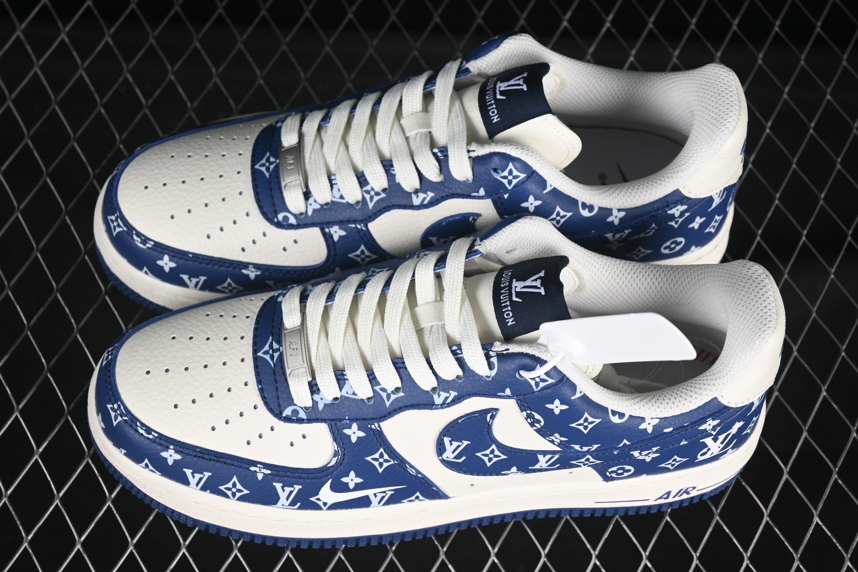 Nike Air Force 1 '07 Low LV Collaboration White Blue Swoosh Casual Sneakers - LW9279-008