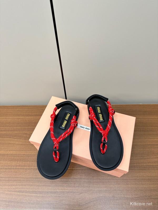 2025 Women Miu Miu Black Red Leather Sandals