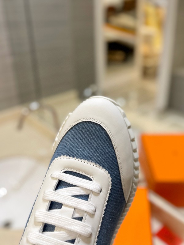 2024 Unisex Hermès Blue White Imported Silk Lambskin Casual Sneakers MJ00320