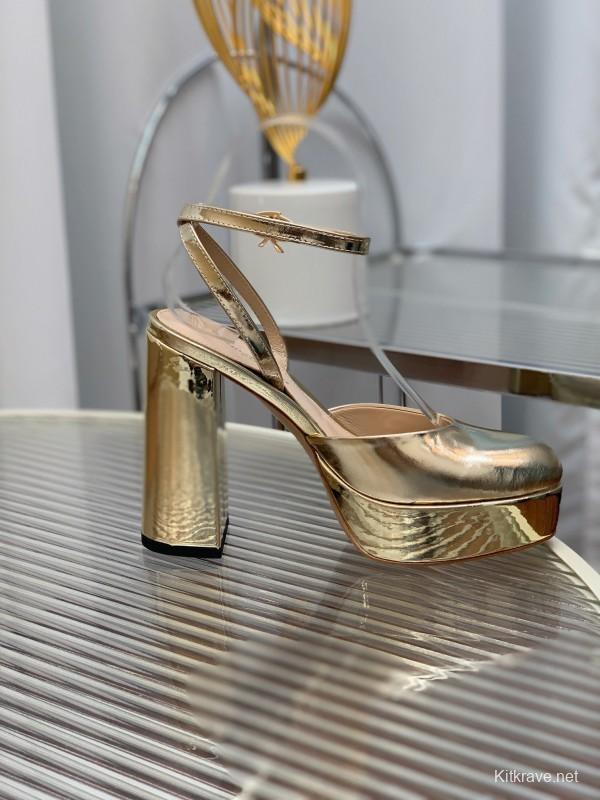 2025 Women Gianvito Rossi Gold Patent Leather Platform Sandals