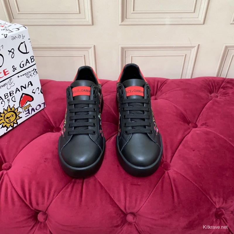 2025 Women Dolce & Gabbana Black Red Leather Sneakers Floral LY00300