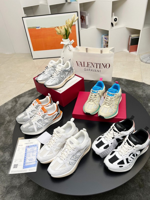 2025 Unisex Valentino White Black Orange Mesh Leather Sneakers Vlogo LY00410