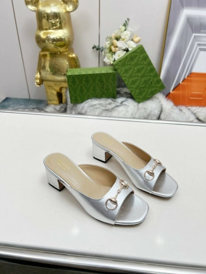2025 Women Gucci Silver Leather Mules Horsebit MJ00180