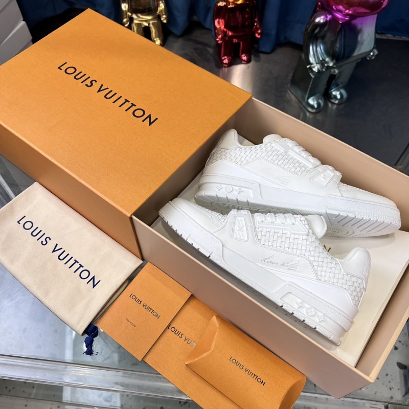 2025 Men Louis Vuitton White Leather Trainer