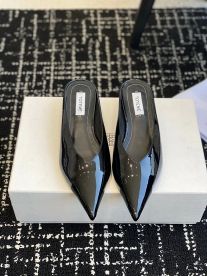 2025 Women Toteme Black Patent Leather Mule