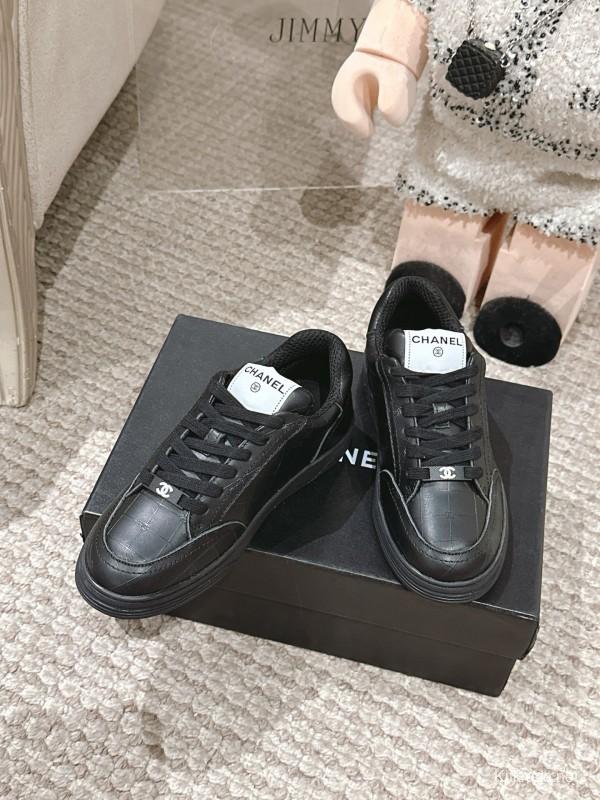 2025 Women Chanel Black Leather Sneakers