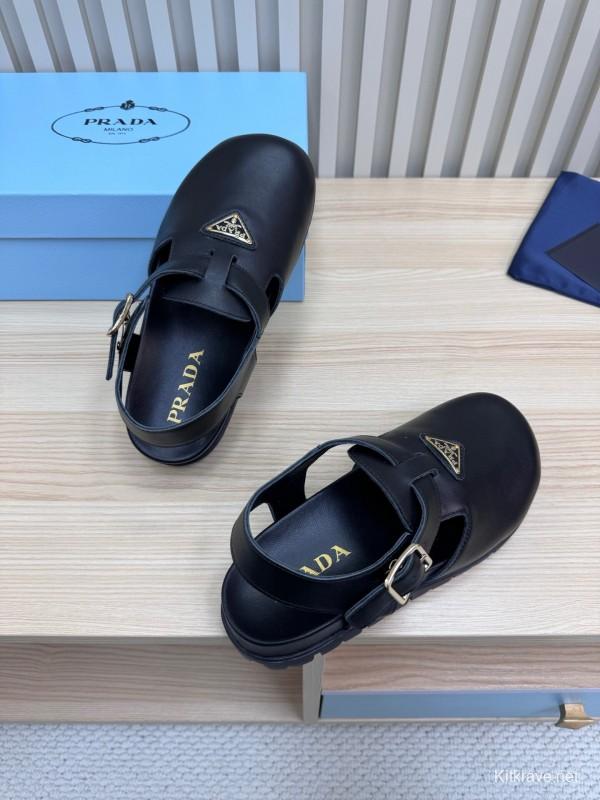 2025 Women Prada Black Leather Clog LY00280